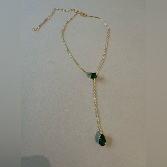 Elegant Gold and Green Necklace A1527 - Picture 3 of 5